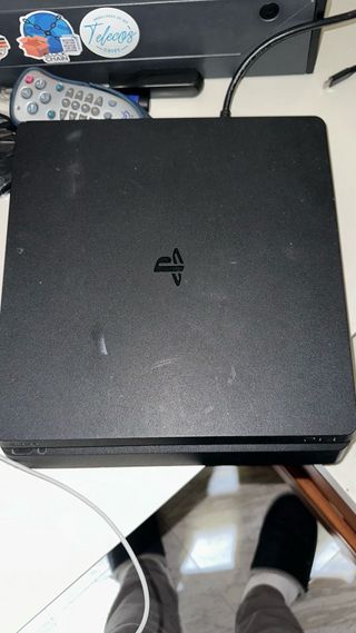 PS4 Slim 500GB Goldhen
