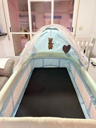 Parque cuna de viaje azul