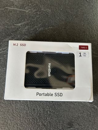 SSD Portatile Esterno 1TB Type-C 520 MB/s