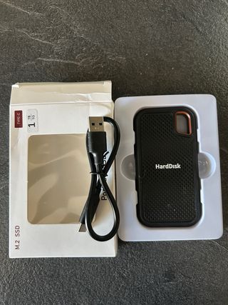 SSD Portatile Esterno 1TB Type-C 520 MB/s