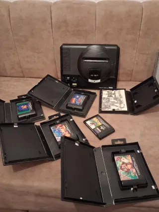 Consola Sega Mega Drive + 5 Juegos