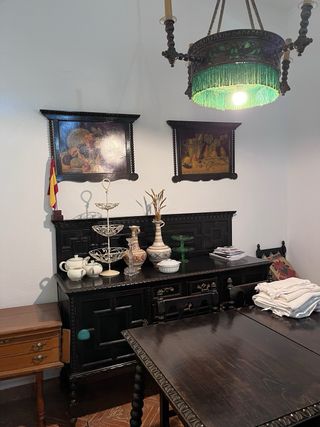 Conjunto Salón Clásico: Mesa extensible, Sillas...