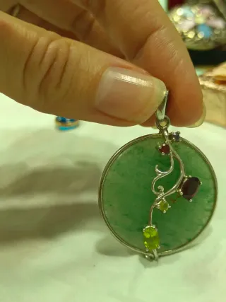 Colgante Plata y Jade con Piedras