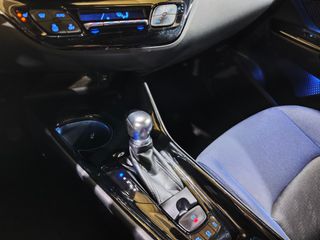 Toyota C-HR Híbrido Automático