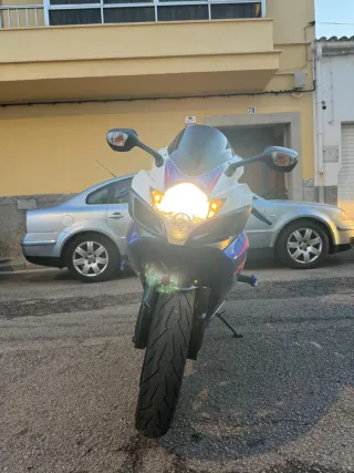Suzuki GSXR 750