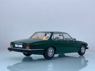 1:18 Jaguar XJ Series 3 1979 Verde Oscuro Modelcar
