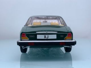 1:18 Jaguar XJ Series 3 1979 Verde Oscuro Modelcar