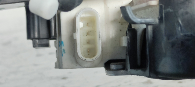 Serratura porta anteriore sinistra Mercedes-Benz