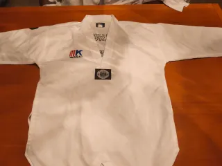 Kimono Taekwondo Ikara 150cm Blanco