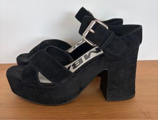 Sandalias Bimba y Lola Talla 37