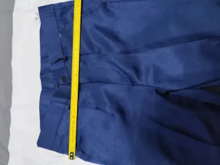 Traje hombre o niño azul ajustado Talla XS .