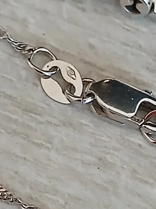 Collana in oro con pendente