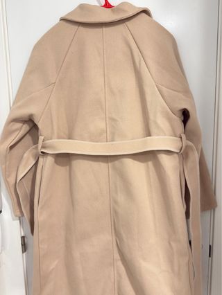 Chaqueta de entretiempo color beige