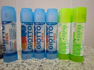 Set 6 pezzi colla stick Giotto