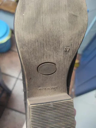 Botas de serraje marrones