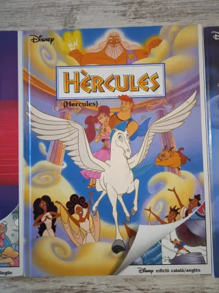 Tres libros Disney catalán ingles Aladín Ventafocs