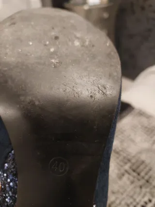 Botines azules con brillo en tacón