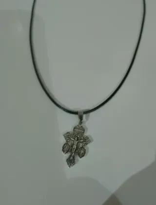 Lote: 2 Pulseras, Rosario y Llave San Benito