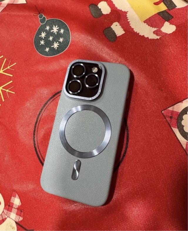 iPhone 15 Pro 256GB Gris - Pantalla Fisurada