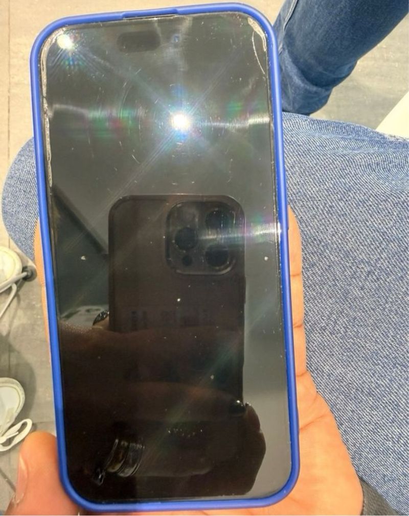 iPhone 15 Pro 256GB Gris - Pantalla Fisurada afbeelding 10