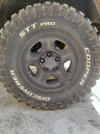 4 llantas + 4 neumaticos