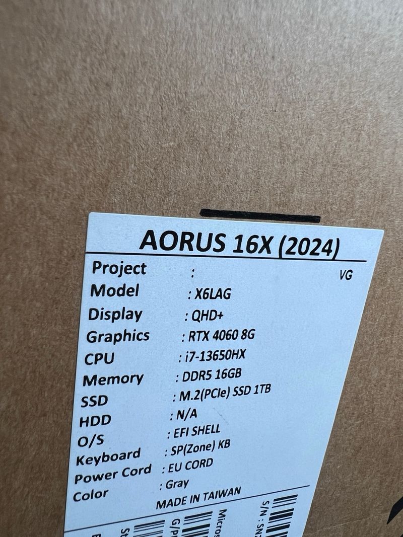 AORUS 16X i7 RTX4060 | Impecable 1 Mes afbeelding 7