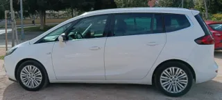 Opel Zafira Tourer 2016