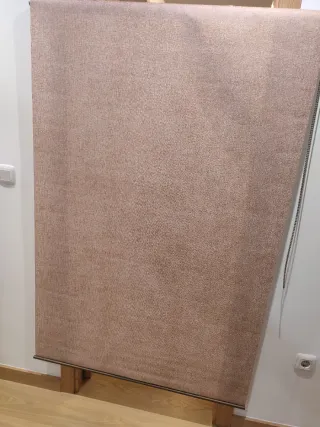 Estor enrollable beige y cobre