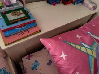 Dormitorio infantil 2 camas con cajones