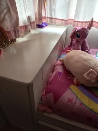 Dormitorio infantil 2 camas con cajones