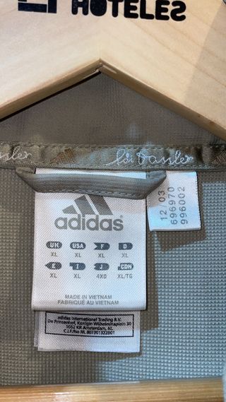 Chándal Adidas Vintage Talla XL Beige