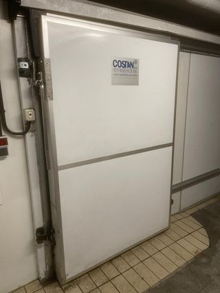 Puerta corredera cámara frigorífica