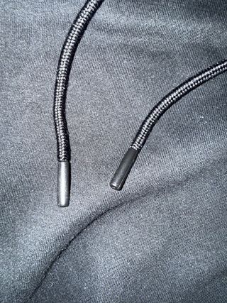 Sudadera McKenzie Negra Original