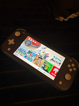 Nintendo Switch Lite magica in buone condizioni