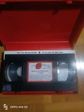 VHS Ecos en la Oscuridad (Suspense/Terror)