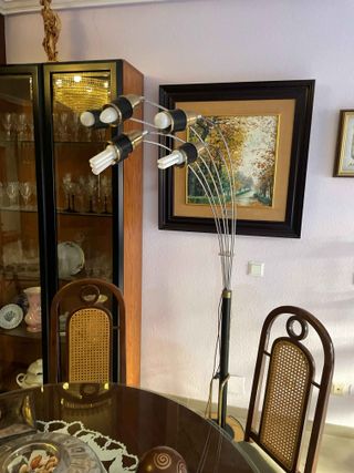 Lámpara de pie moderna metal y madera