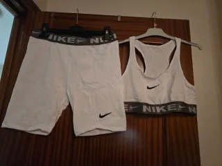 Conjunto deportivo  mujer blanco
