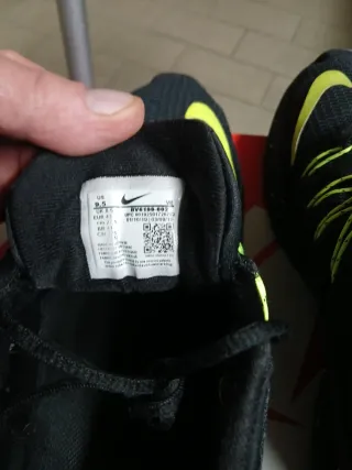 Scarpe Nike Running Uomo Nero/Giallo numero 43