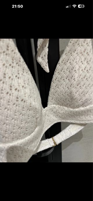 Top Crochet Hollister marfil