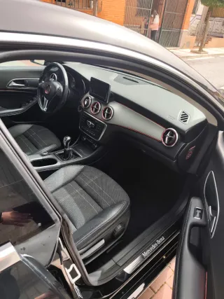 Mercedes-Benz Clase CLA 2015