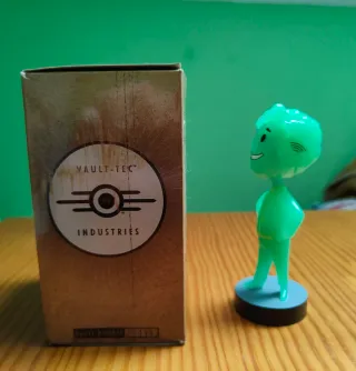 Cabezon Fluorescente Vault Boy Bobblehead Fallout