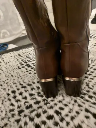 Botas marrones de tacón