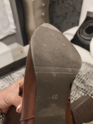 Botas marrones de tacón