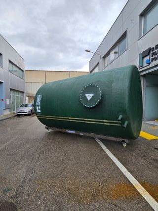 Depósitos de poliéster