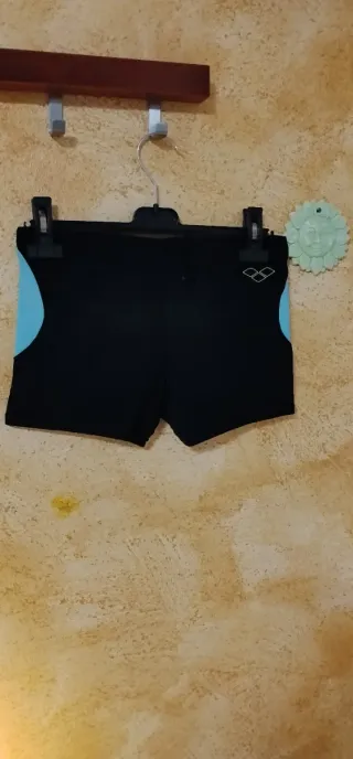 Costume Arena ragazzo nero e turchese