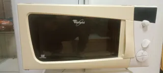 Microondas Whirlpool 2100