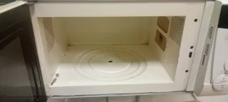 Microondas Whirlpool 2100