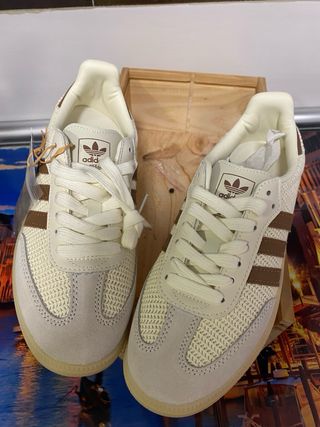 Adidas Zapatilla Deportiva Beige/Marrón
