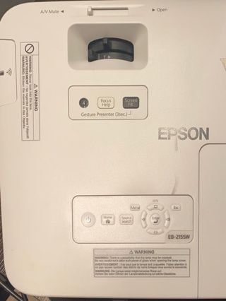 Proyector Epson Blanco “5000 lúmenes, muy luminoso