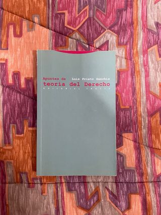 Libro de texto para derecho